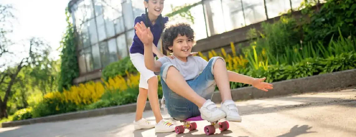 5 Reasons Why Your Kids Should Play Outside?