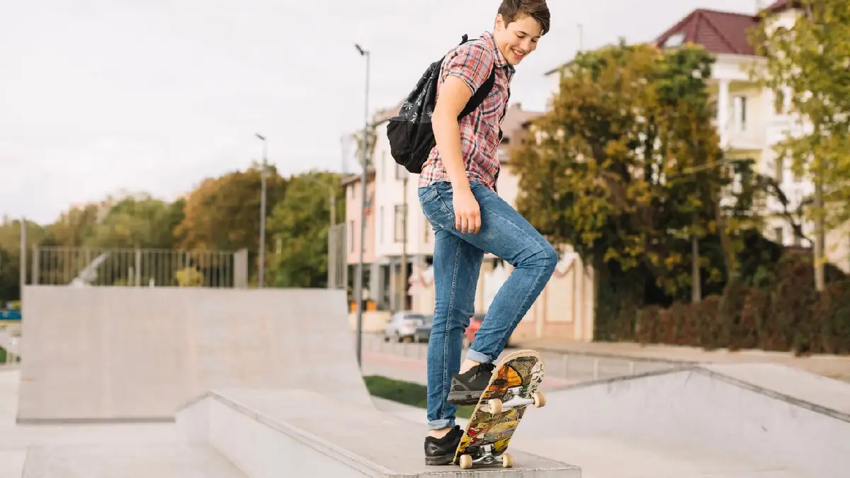 top-skating-tricks-every-kid-wants-to-learn-headzup